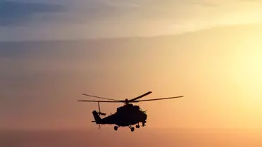 Aso Yanardağı'nda bulunan helikopter enkazının yakın çekimi