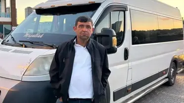 Yanmakta olan ticari araç