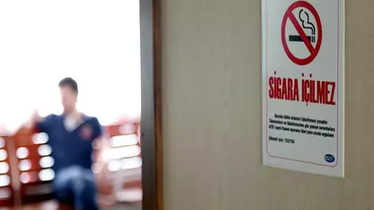 Sağlık Bakanı Memişoğlu: Sigara Kullanım Alanlarını ve Görünürlüğünü Azaltacak Yeni Mevzuat Hazırlanıyor