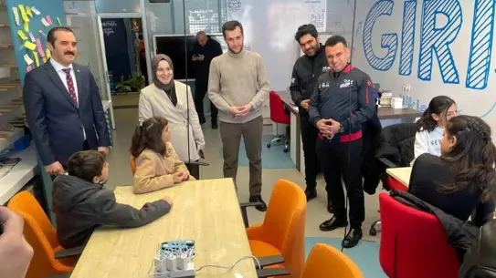 Erzurum’da 65 Çocuğa Kış Bilim ve Teknoloji Kampı Deneyimi