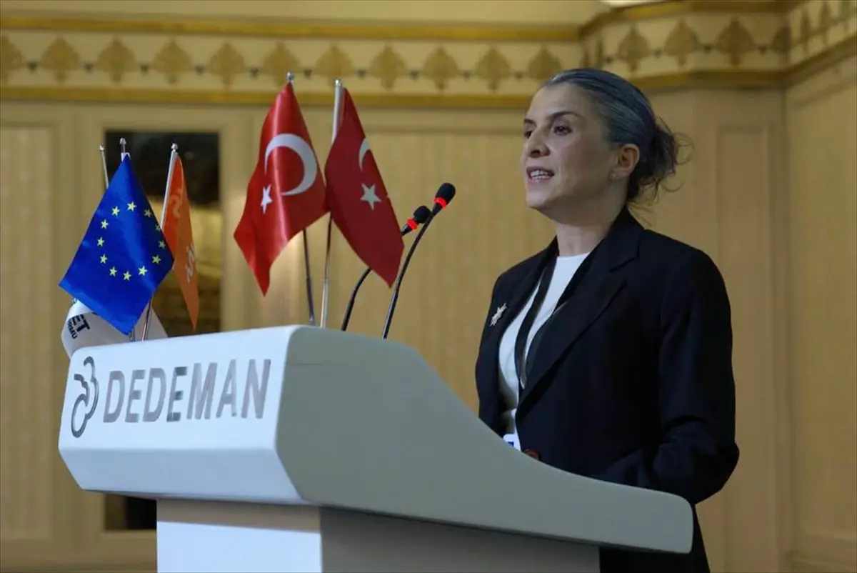 Afet Platformu İstanbul’da Eğitimli Gönüllü Ağı Projesi Toplantısını Gerçekleştirdi