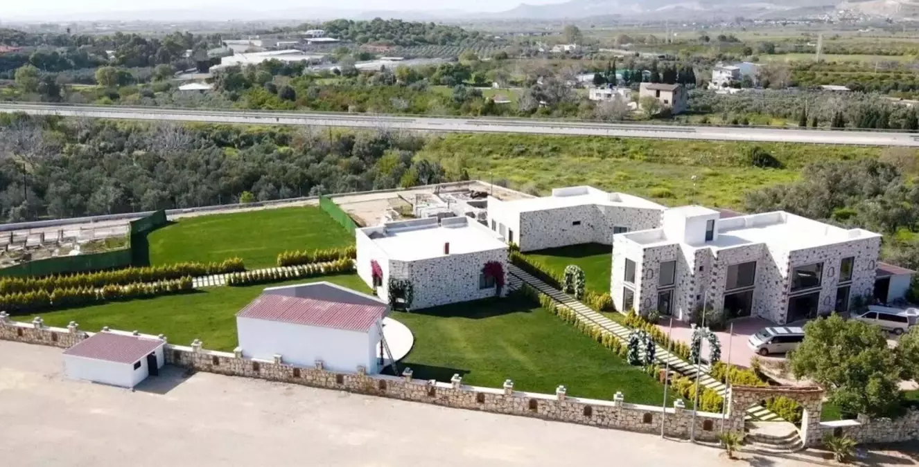 Menemen'de Dekoratif Kemer Kazası: Çiftin Ölümü ve 15 Yıl Hapis Talebi