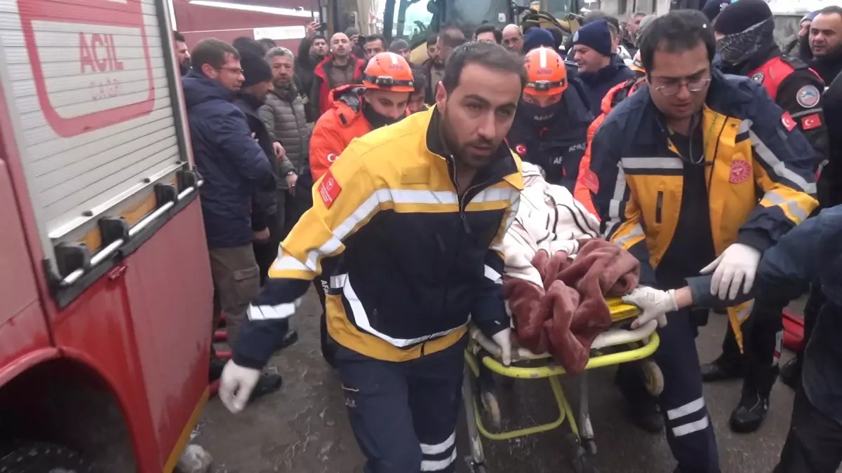 Erzurum'da Mobilya Atölyesinde Çıkan Yangın 3 İşitme Engelli Çocuğun Geleceğini Gölgede Bıraktı