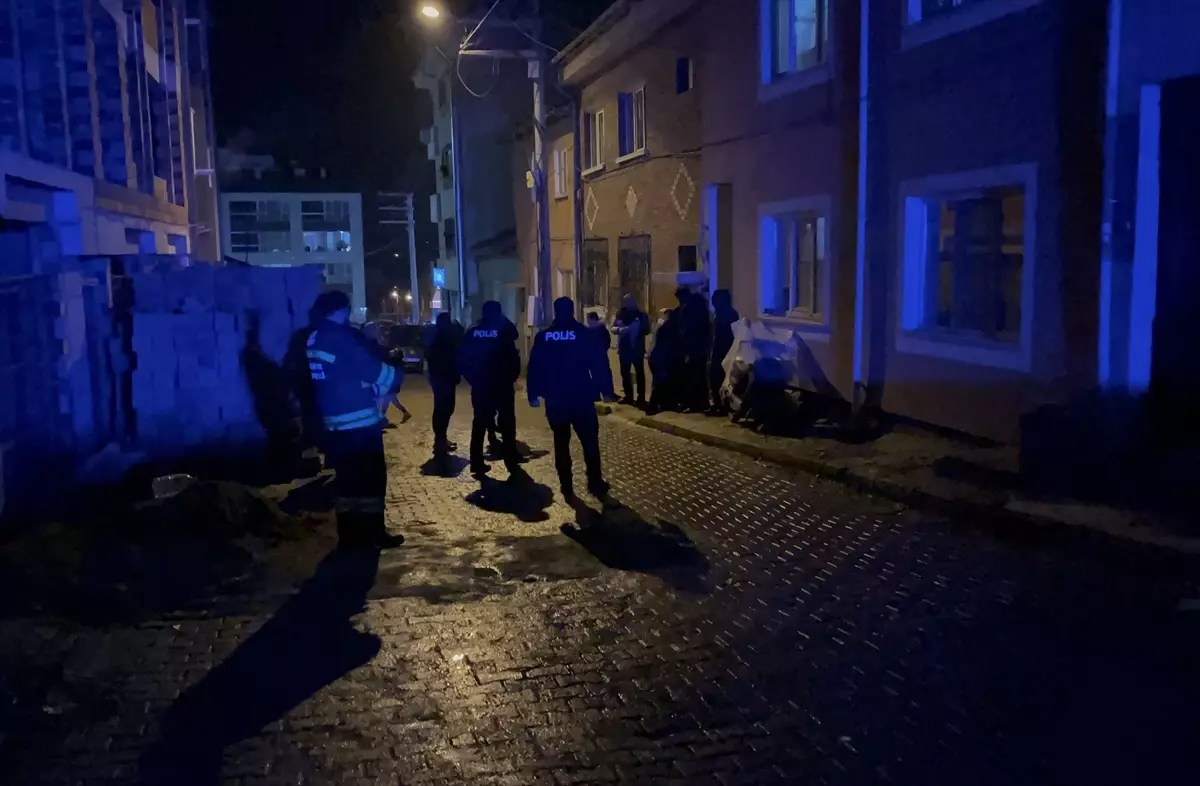 Eskişehir Odunpazarı'nda 3. Kattan Düşen Engelli Adam Hayati Tehlikede