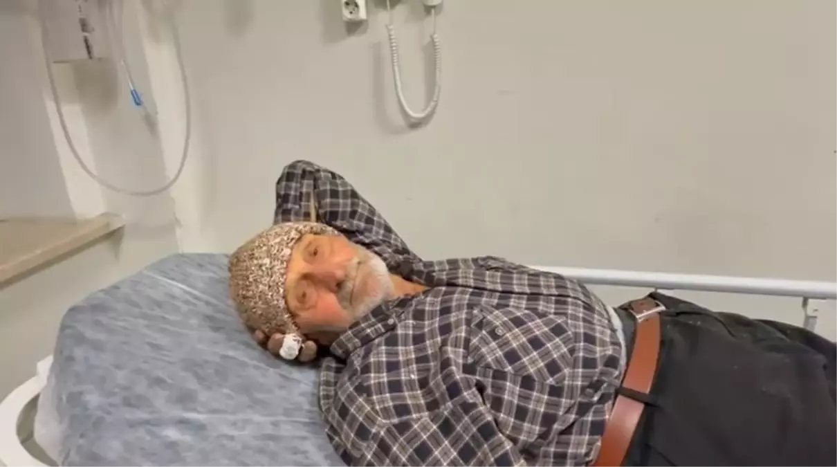 Kar Fırtınası Sonrası Artvin’de Yaşlı Adamın Zorlu Kurtarılması