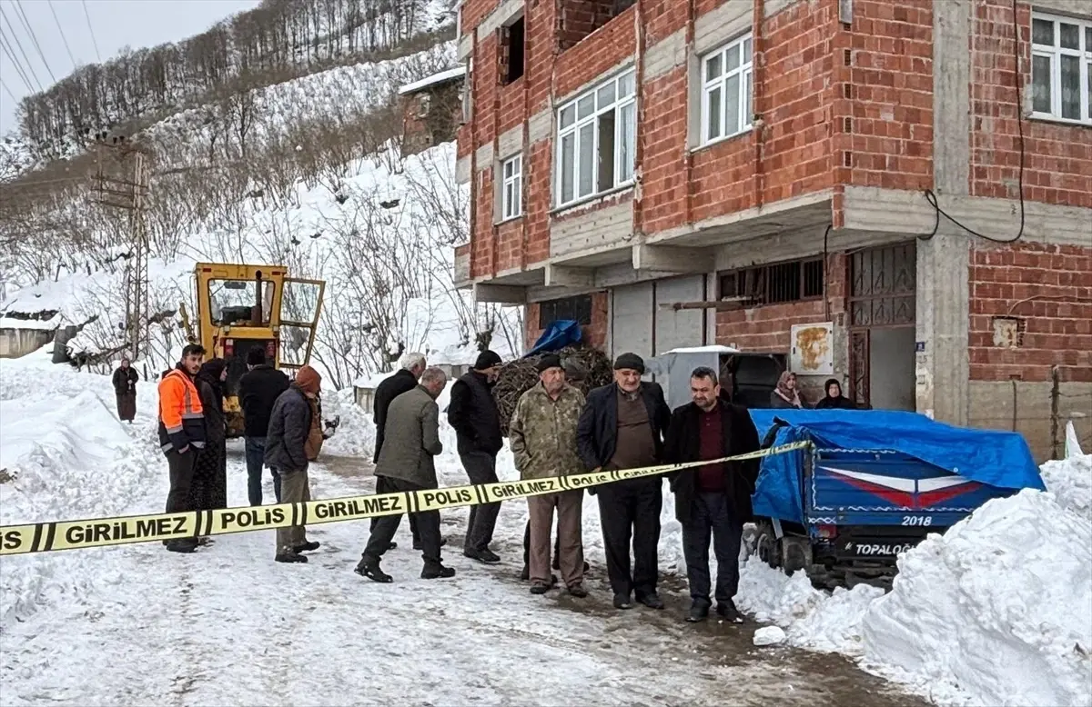 Ordu Kabataş’ta Kar Küreme Aracı Çarpması: 67 Yaşındaki Mesut K. Hayatını Kaybetti