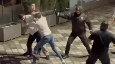 Kavga anı ve polis müdahalesi