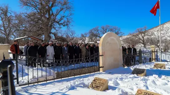 Savur anma töreni anısına yerleştirilen anma levhası