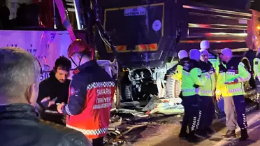 Kazada yer alan otobüs ve diğer araçlar