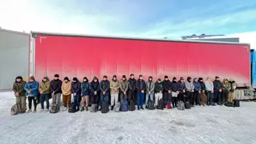 Yakalanan göçmenler ve tutuklu tır şoförü