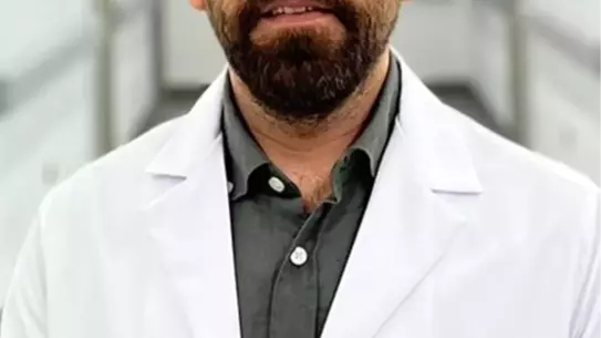 Uzun Süre Ekrana Bakmanın Göz Sağlığına Etkileri ve Koruyucu Önlemler