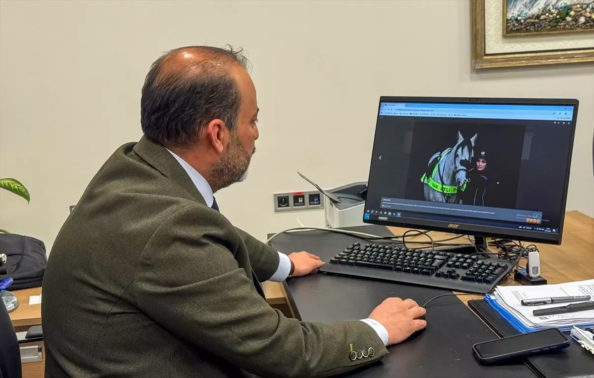 Van'da 2025 Yılın Kareleri Oylaması Heyecanı Başladı