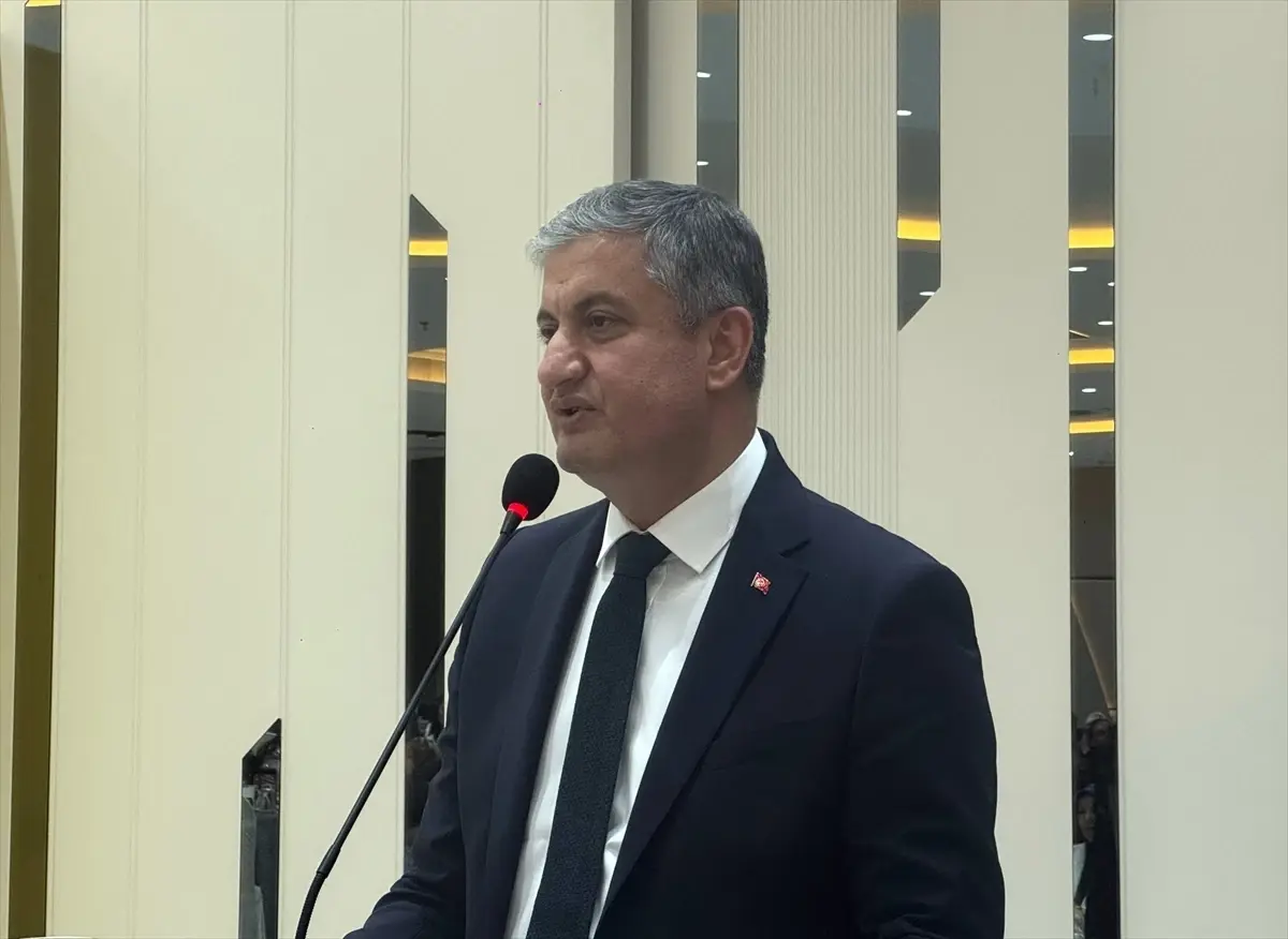 Leman Yenigün, Adana’da Aile ve Nüfus Yılı Vurgusuyla Konuştu