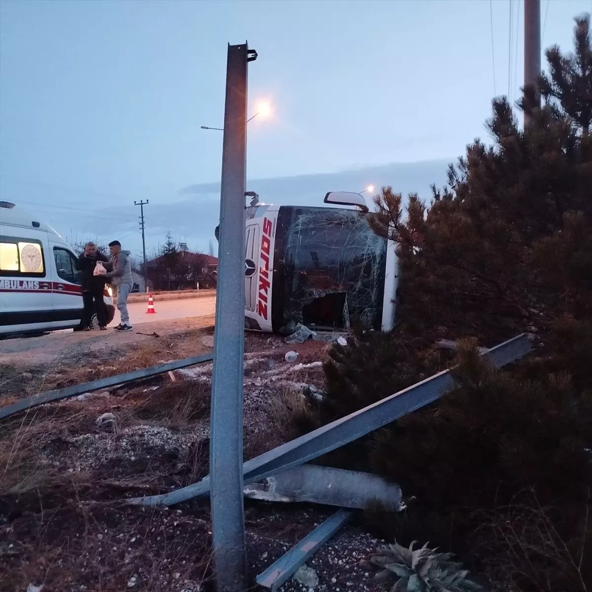 Burdur Çavdır’da Yolcu Otobüsü Devrildi: 12 Kişi Hafif Yaralı