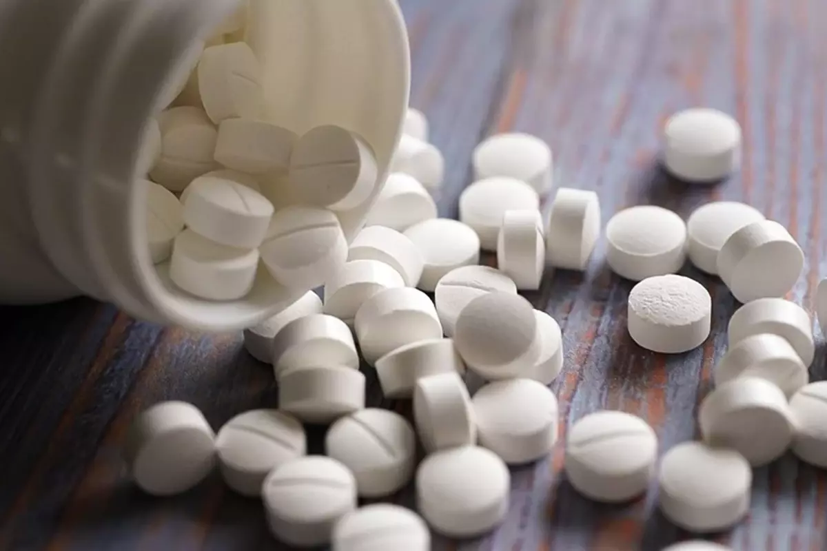 İngiltere’de Aspirin Kısıtlaması: Kalp ve Felç Hastalarını Nasıl Etkiliyor?