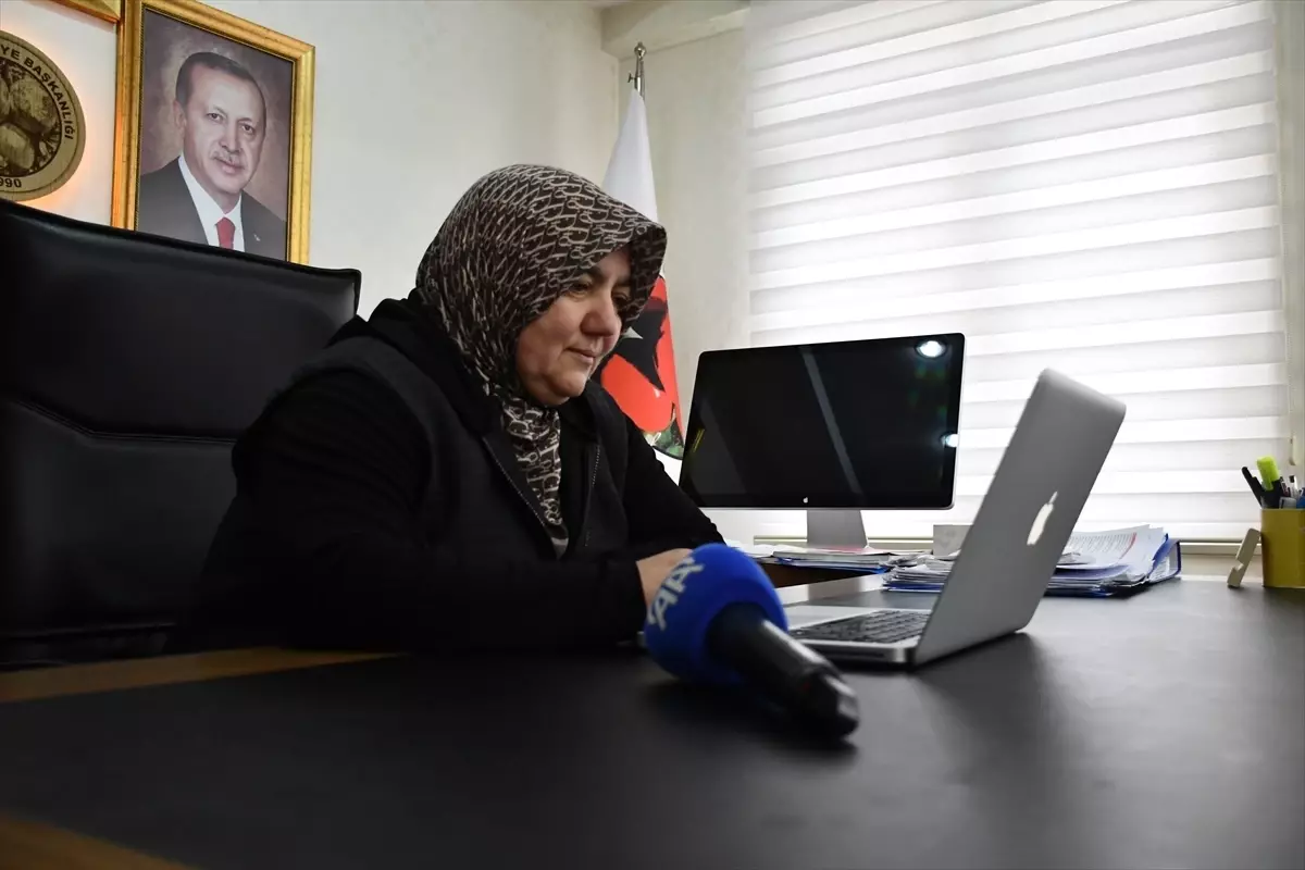 İnhisar Belediye Başkanı Nihal Arslan, AA Yılın Kareleri Oylamasına Katıldı