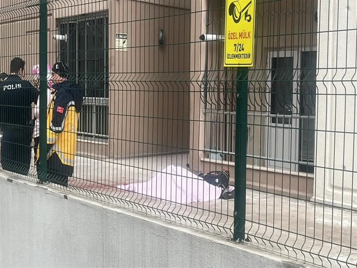 Bursa’da 44 Yaşındaki Kişi Kiralık Daire Kontrolü Sırasında Balkonundan Atladı