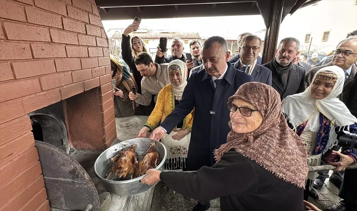 İzmit Eseler Mahallesi'nde Kaz Bayramı Coşkusu Yaşandı