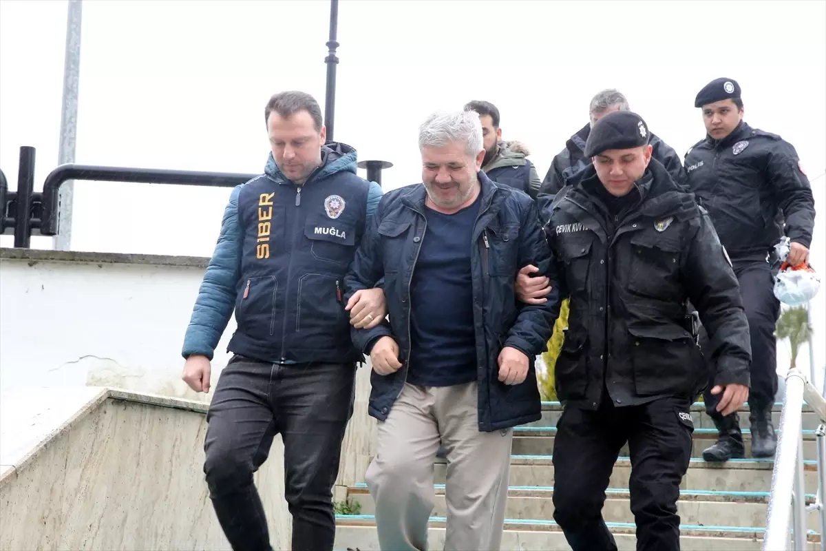 Muğla’da Sahte Hesaplarla Hakaret Suçlamasıyla 8 Şüpheli Adliyeye Sevk Edildi