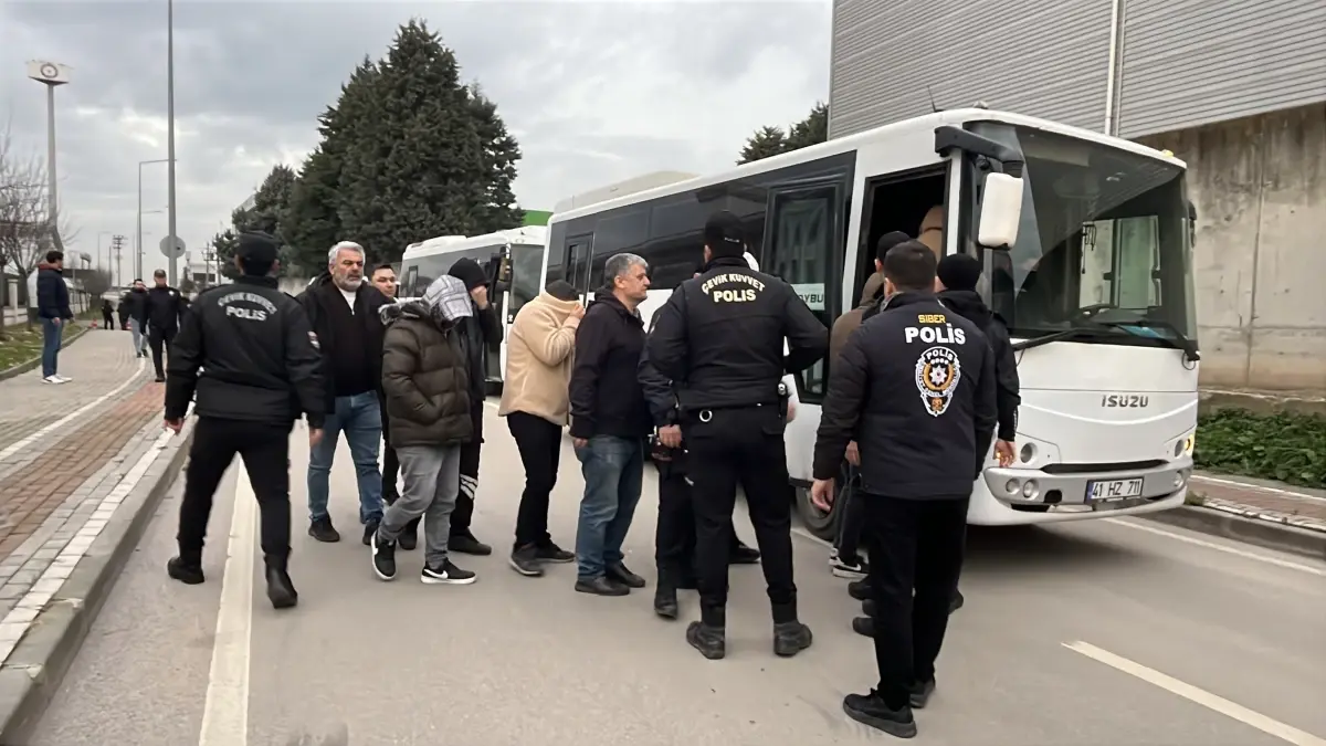 Kocaeli'de 61 Şüpheliyi Gözaltına Alan Büyük Kumar ve Bahis Operasyonu