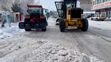 Ardahan’da kar temizliği ekipleri