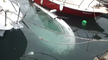 Erdek sahilinde battığı tespit edilen tekne