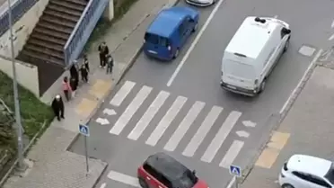 Maltepe caddesinde tehlikeli sürüş anı