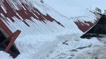 Çöken çatıların görüntüsü