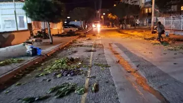 Pazar yerinde biriken su ve çöp