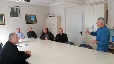 Yenipazar’da Arıcılara Yönelik Hastalık ve Bakım Eğitimi Gerçekleşti