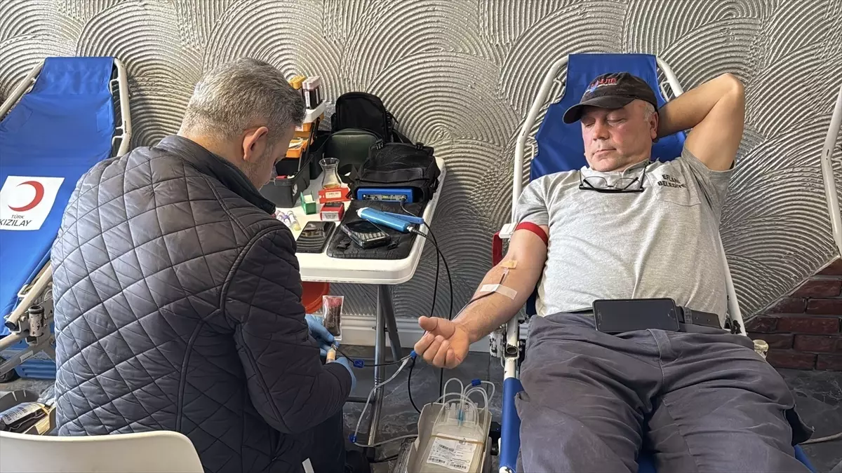 Karabük’te Ahmet Karadeniz’in 25 Yıllık 41 Ünite Kan Bağışı Hikayesi