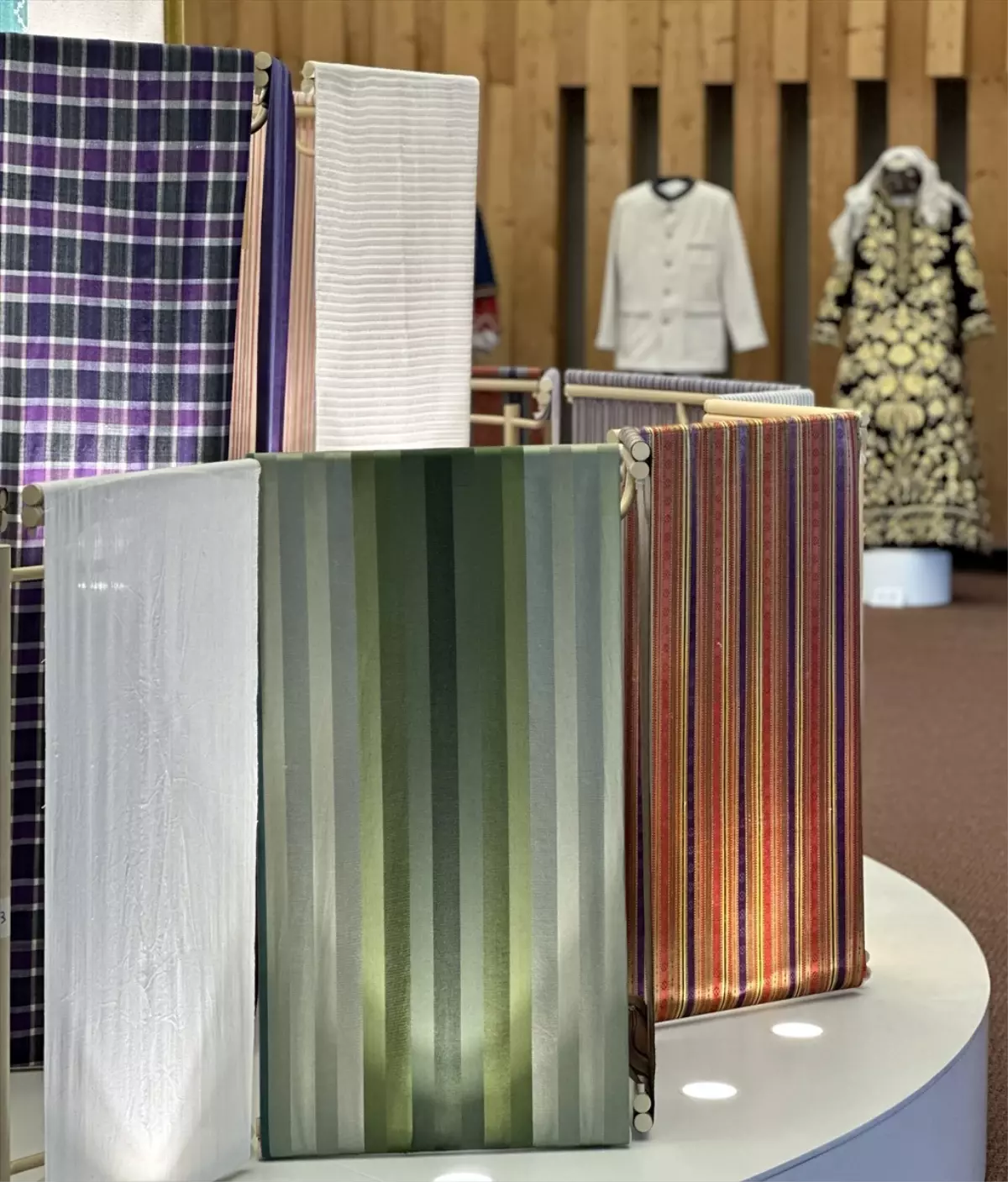 Avrupa Konseyi'nde Türkiye Dokuma Atlası ‘Kumaşın Hafızası’ Sergisi 26-30 Ocak’ta Açılıyor