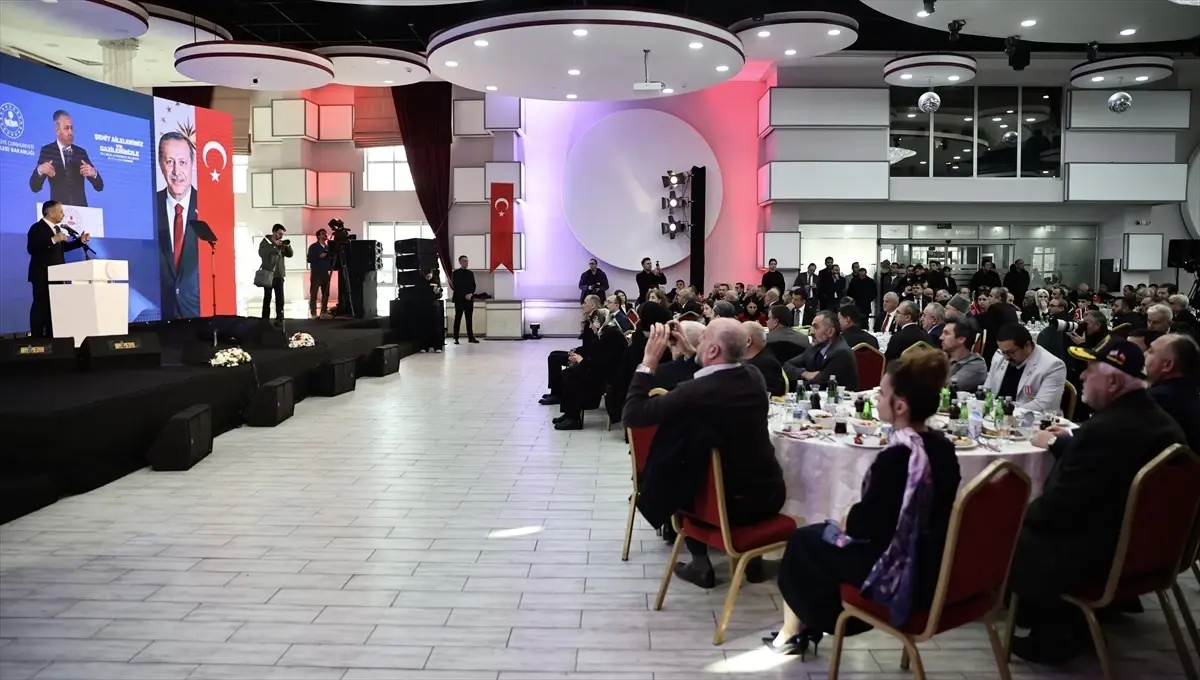 İçişleri Bakanı Ali Yerlikaya, Samsun’da Şehit Aileleri ve Gazilerle Bir Araya Geldi