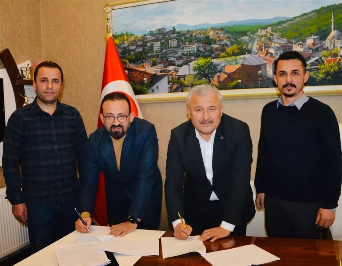 Kavaklıdere Belediyesi Kadrolu Personeline 2026-2028 Döneminde %40 Zam İmzaladı