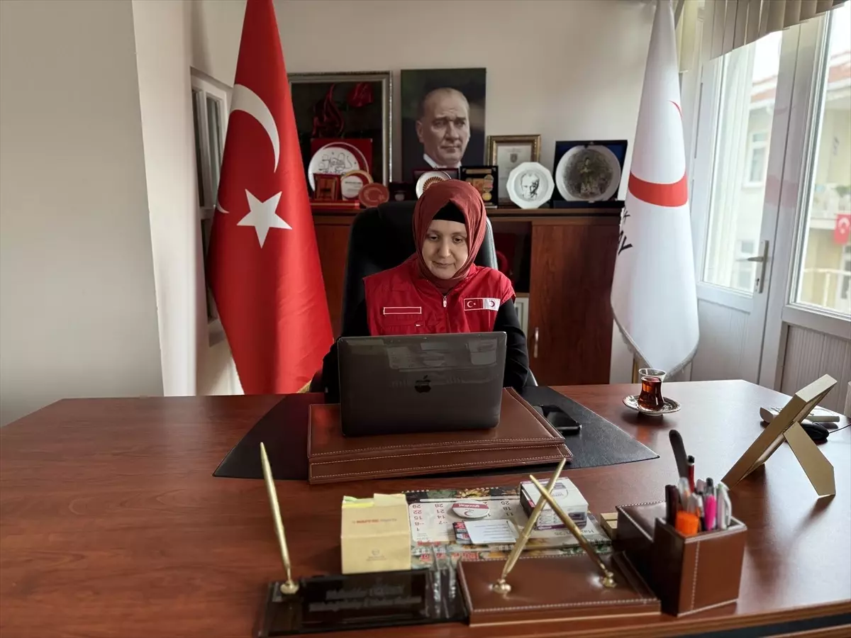 Türk Kızılay Tekirdağ Merkez Başkanı Mukadder Eren Üğüden, 'Yılın Kareleri' Oylamasında Seçimlerini Paylaştı