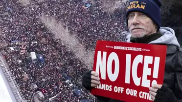 ABD’de Soğuk Hava Karşısında Buz Gibi Protestolar Sürüyor