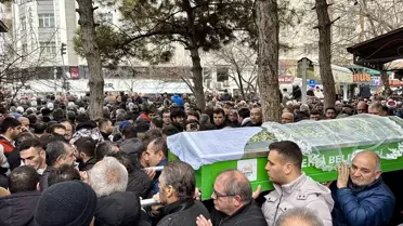 Gözde Akbaba cenaze töreni fotoğrafı