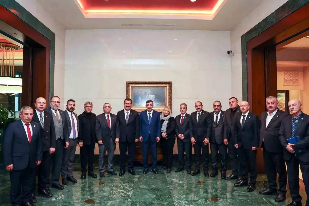 Cumhurbaşkanı Yardımcısı Yılmaz'dan Tarım Politikaları ve Destek Modelleri Üzerine Açıklamalar