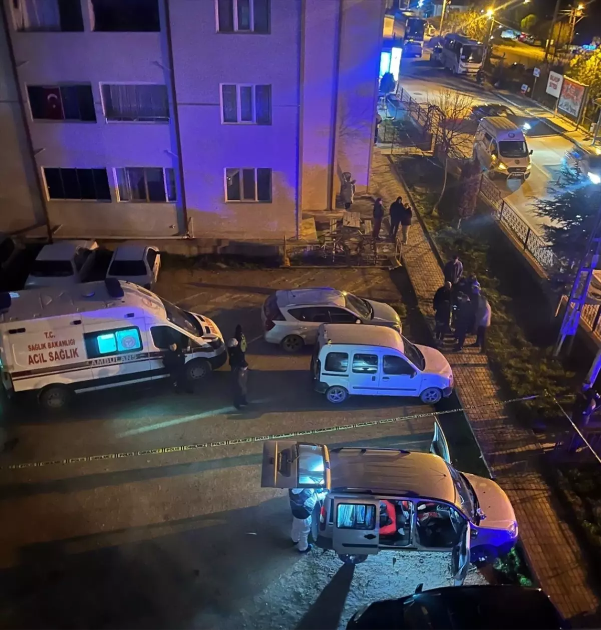 Bilecik'te 21 Yaşındaki Genç, Babasının Otomobilinde Şok Ölü Bulundu