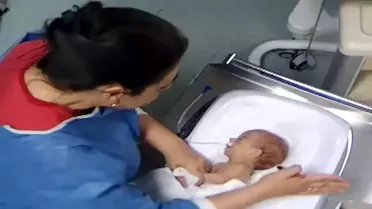 Polise teslim olan hemşire