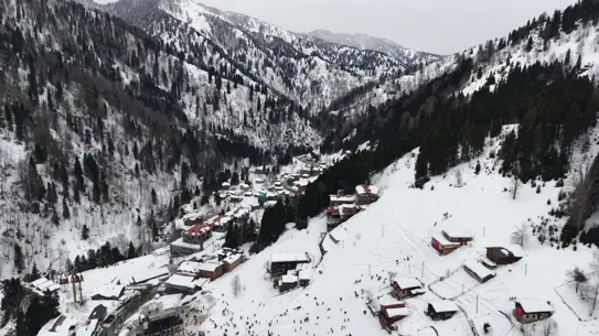 Ayder Yaylası'nda Kardan Adam Festivali'nden bir an
