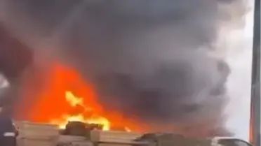 Yangın sonrası söndürülmüş işyeri