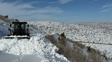 Gercüş yollarının kar temizleme süreci