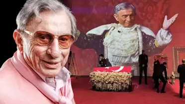 Türk Tiyatrosunun Efsanesi Haldun Dormen, Harbiye Muhsin Ertuğrul Sahnesi'nde Veda Etti