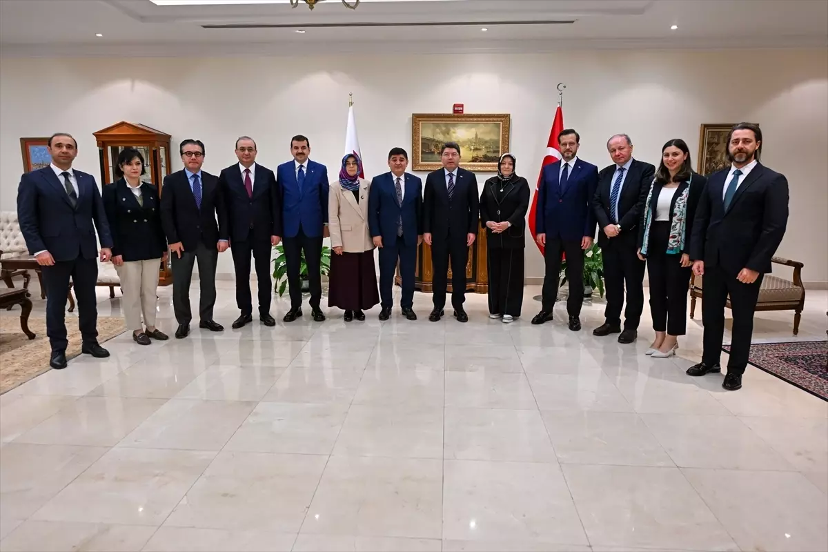 Adalet Bakanı Tunç, Doha Hukuk Forumunda Dijitalleşme ve Hukuk İyileştirmelerini Vurguladı