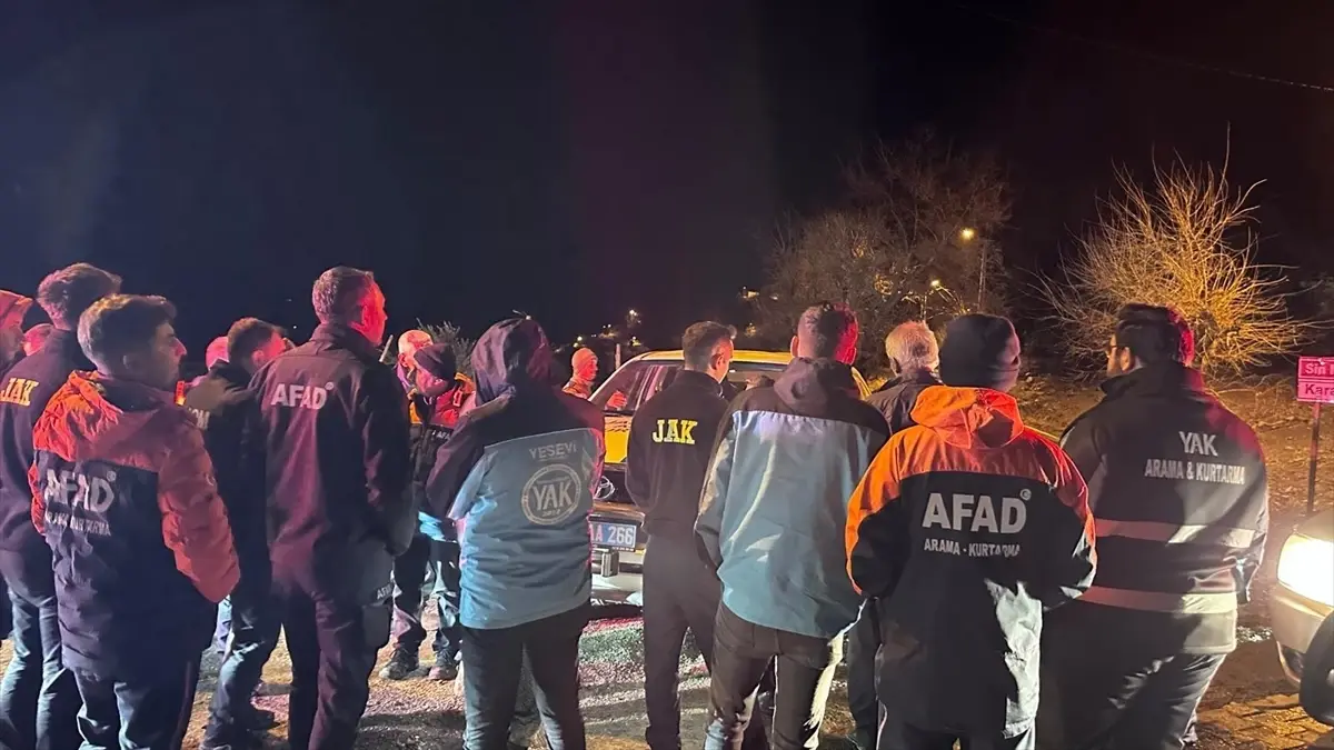 Adana Kozan’da Kaybolan 16 Yaşındaki Kız Ailesiyle Yeniden Buluştu