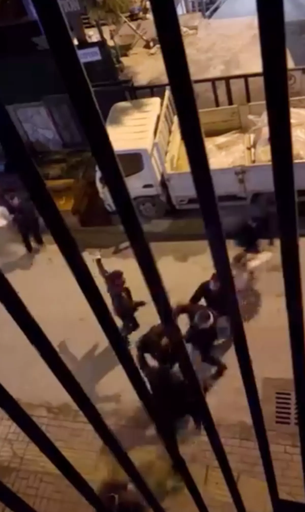 Alanya’da Zincirli ve Bıçaklı Kavga: 7 Kişi Gözaltına Alındı