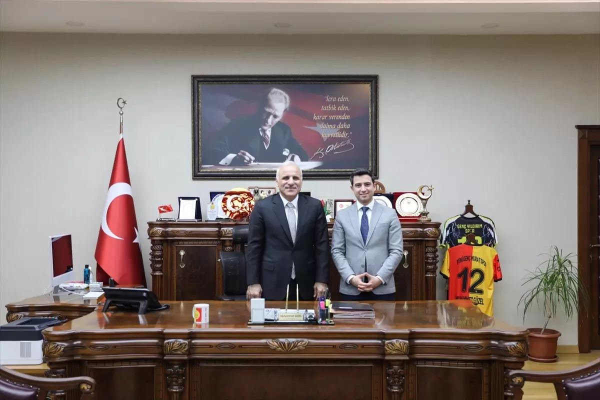 Diyarbakır Valisi Murat Zorluoğlu Bingöl Genç Kaymakamlığını Ziyaret Etti