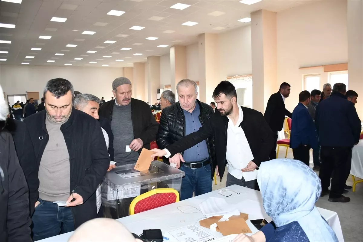 Vezirköprü Şoförler ve Otomobilciler Odası’nda Yeni Başkan Adem Başar Yeniden Seçildi