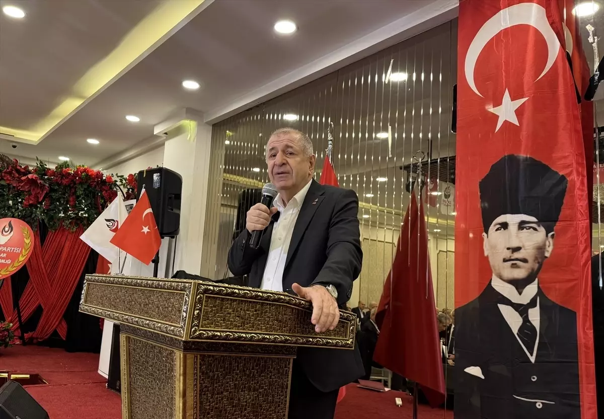 Ümit Özdağ, Avcılar’da Yerel Sorunları STK Temsilcileriyle Değerlendirdi